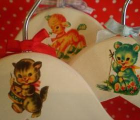 Vintage Style children's hangers set of 3. Sweet, retro, kitsch.